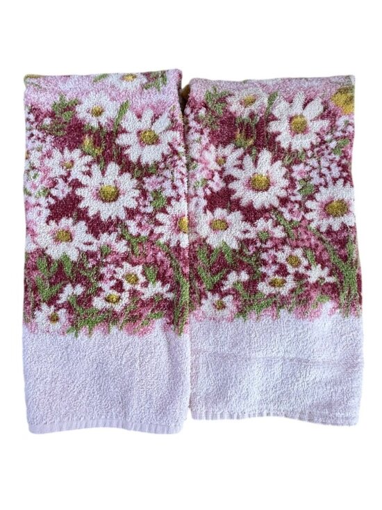 Sears Other - Vintage Sears Floral Print Bathroom Hand Towels Pink Daisy Design Cotton Blend